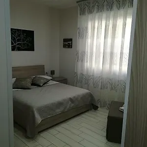 La Casa Di Donatella Napoli